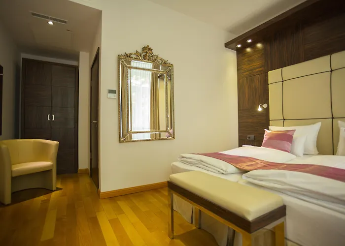 Western Arcadia 4* Vienna
