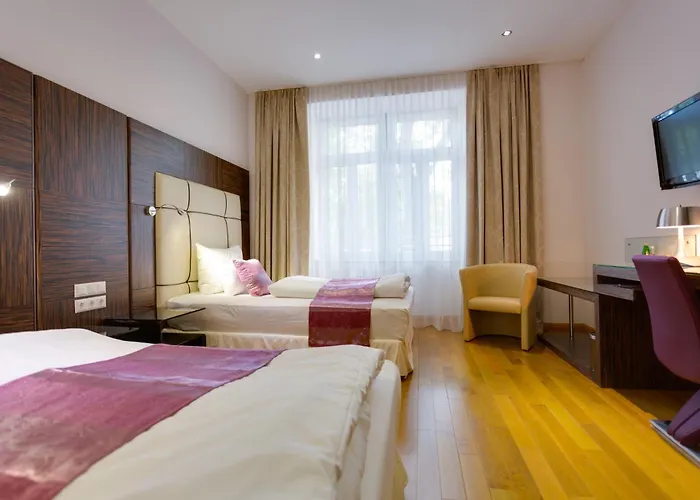 Western Arcadia Hotel Vienne